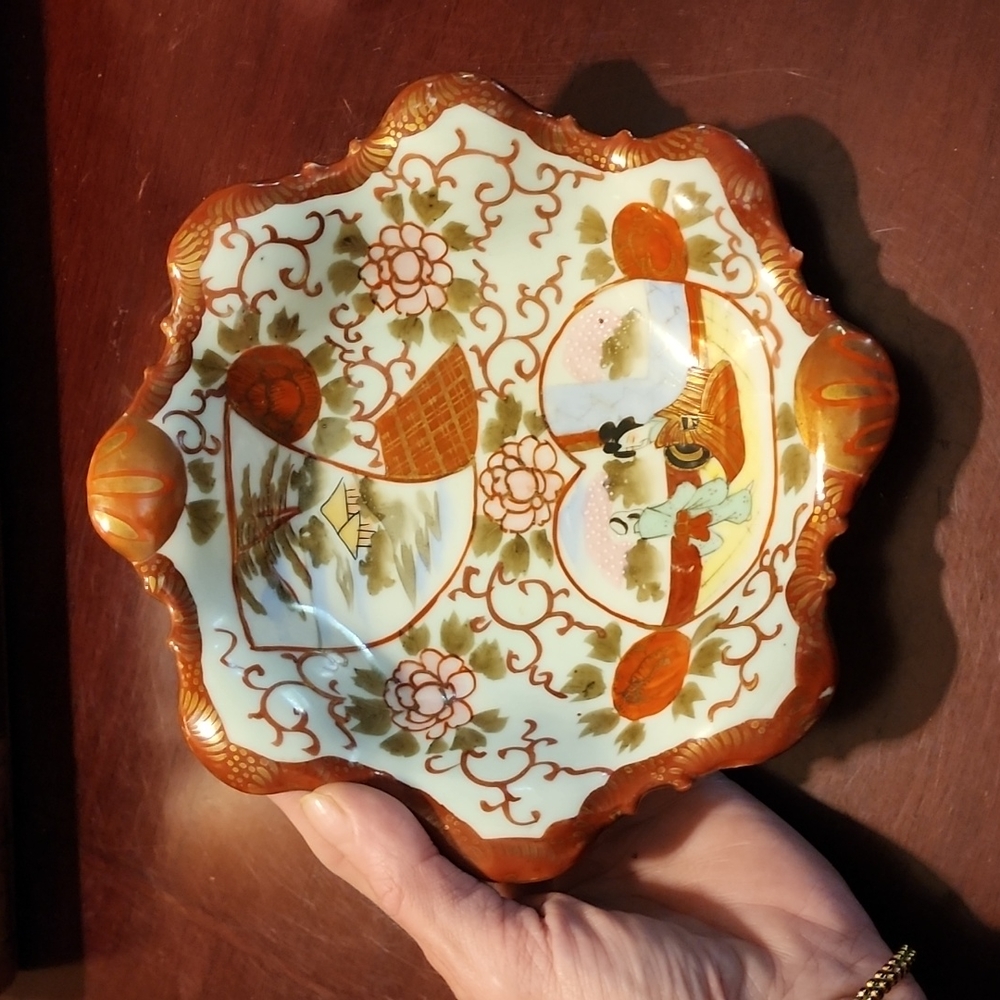 Vintage Signed Kutani Japanese Hand-Painted Bowl